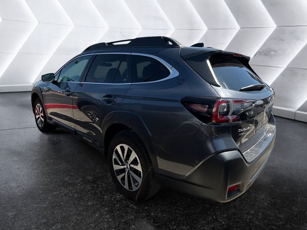 Used 2025 Gray Subaru Premium image 6