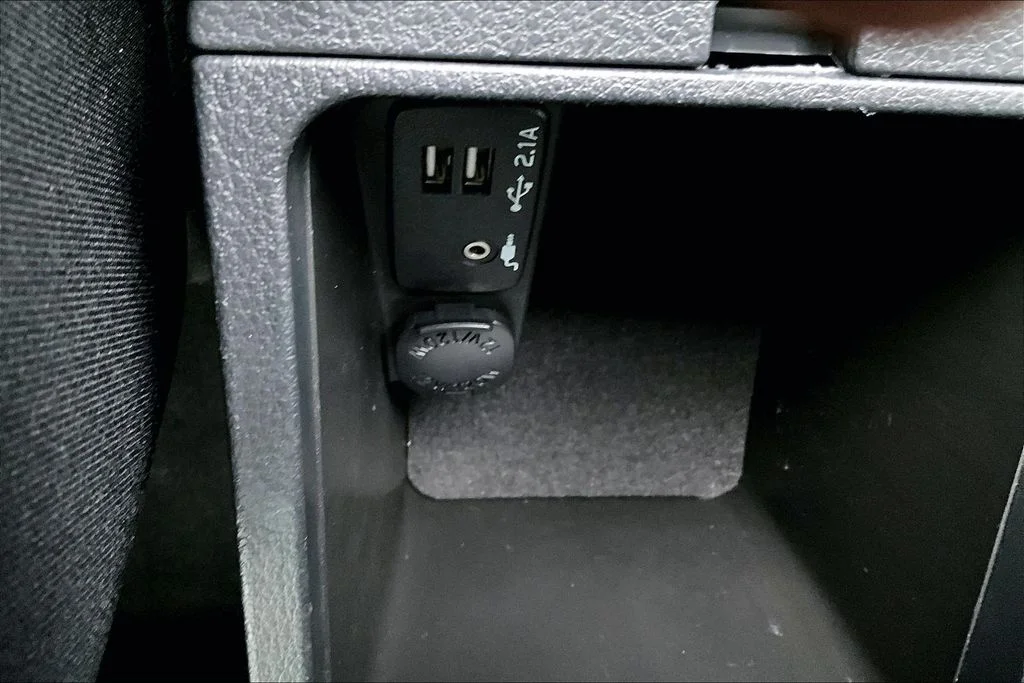 Used 2021 Gray Subaru Premium image 16