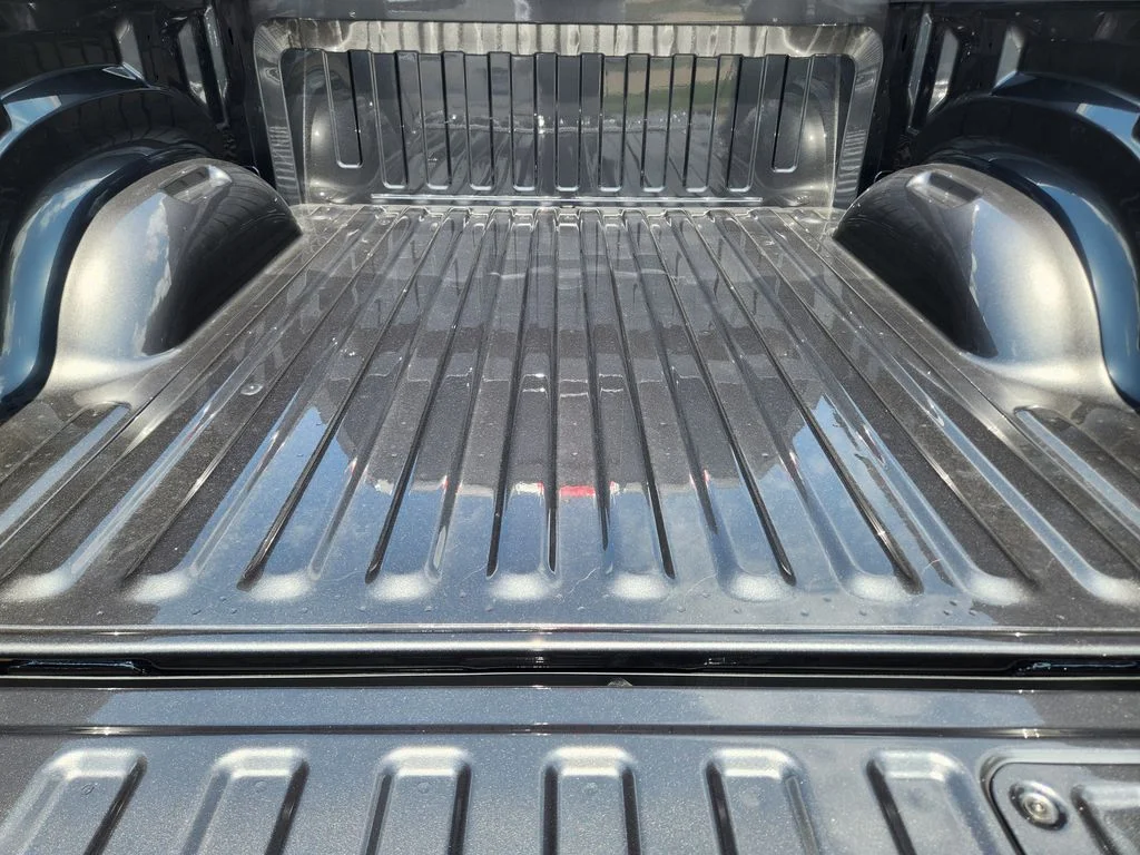 New 2026 Granite Crystal Metallic Clear-Coat Exterior Paint RAM Rebel image 23
