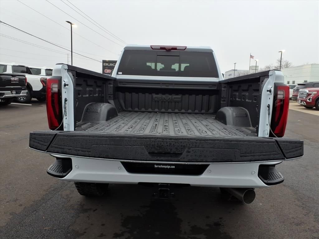 2026 GMC Sierra 3500HD Denali - Photo 15