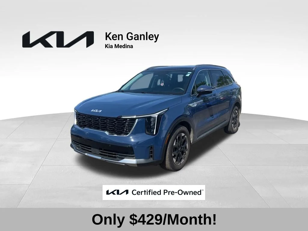 2024 Kia Sorento S AT's photo