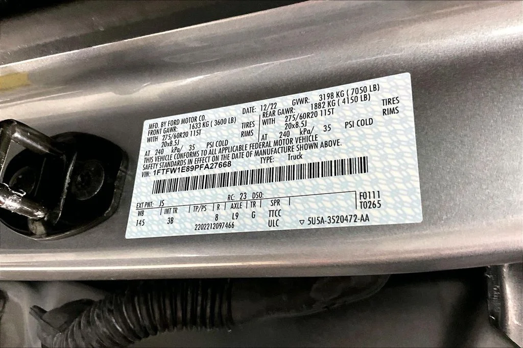 Certified Used 2023 Silver Metallic Ford Platinum image 26