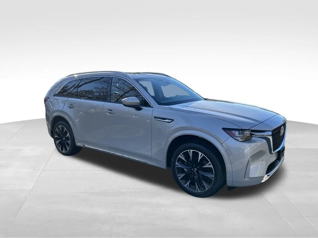 New 2026 Platinum Quartz Metallic Mazda 3.3 Turbo S Premium Plus image 8