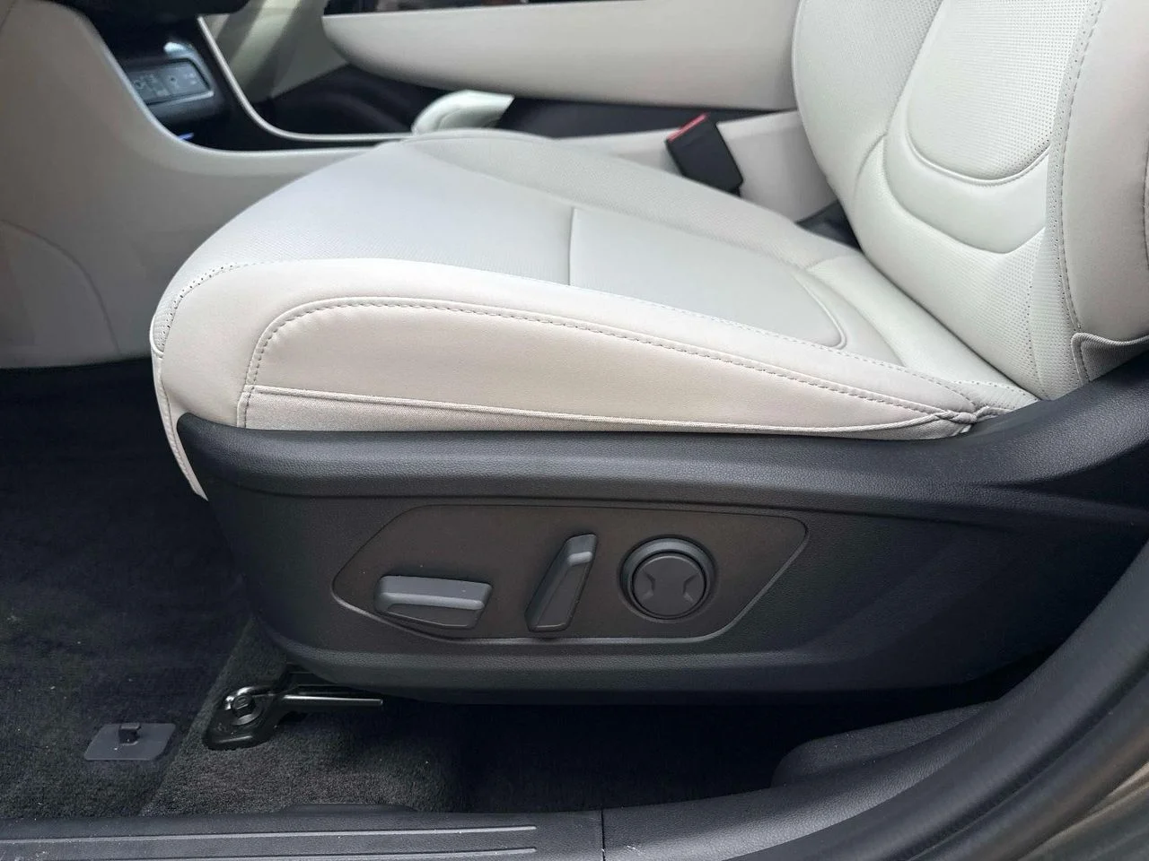 2025 Hyundai Tucson SEL Convenience - Photo 48
