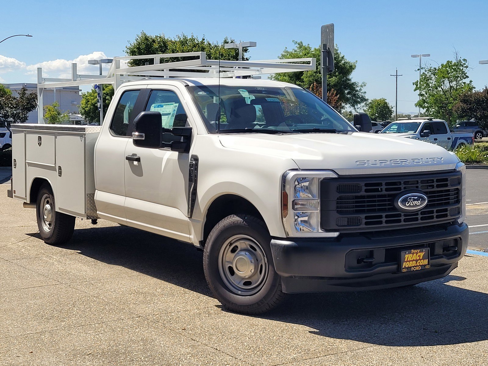 2026 Ford F-350 XL SuperCab 8' Box SRW's photo