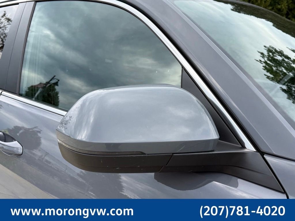 Used 2020 Gray Volkswagen 3.6L V6 SEL image 9