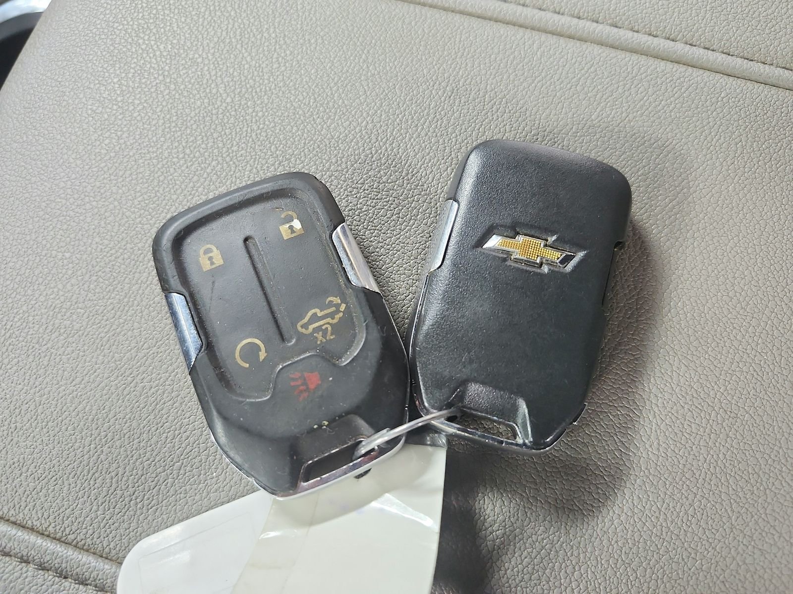 Used 2023 Summit White Chevrolet LTZ image 32