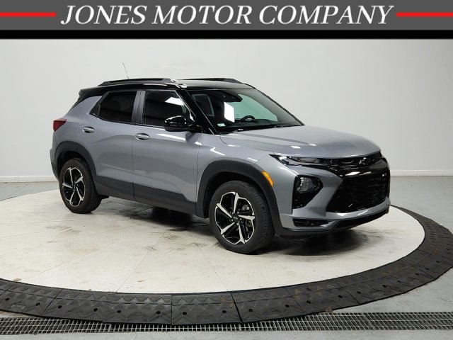 Used 2023 Gray Chevrolet RS image 1