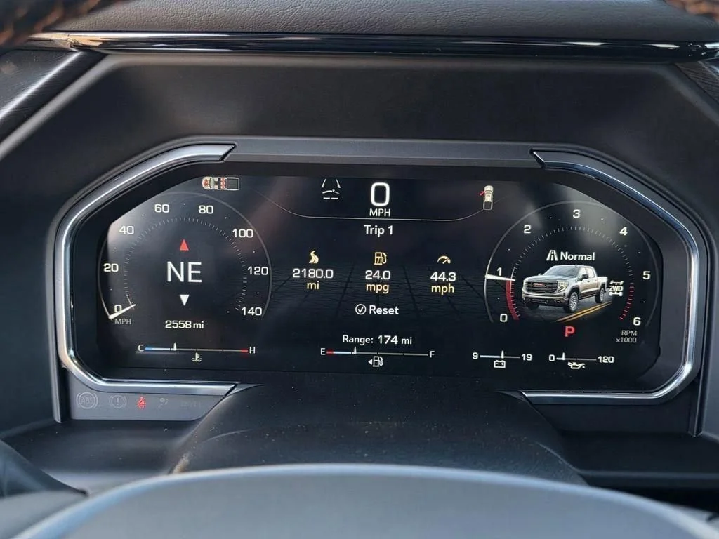2026 GMC Sierra 1500 AT4 - Photo 9