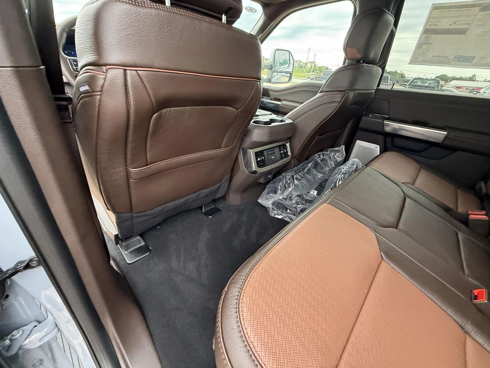 New 2026 Glacier Gray Metallic Tri-Coat Ford F-250® King Ranch® image 26