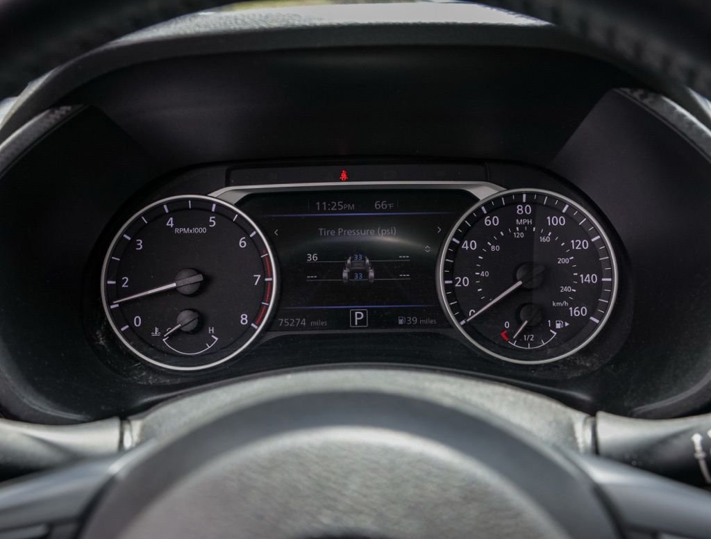 Used 2021 White Nissan SV image 23