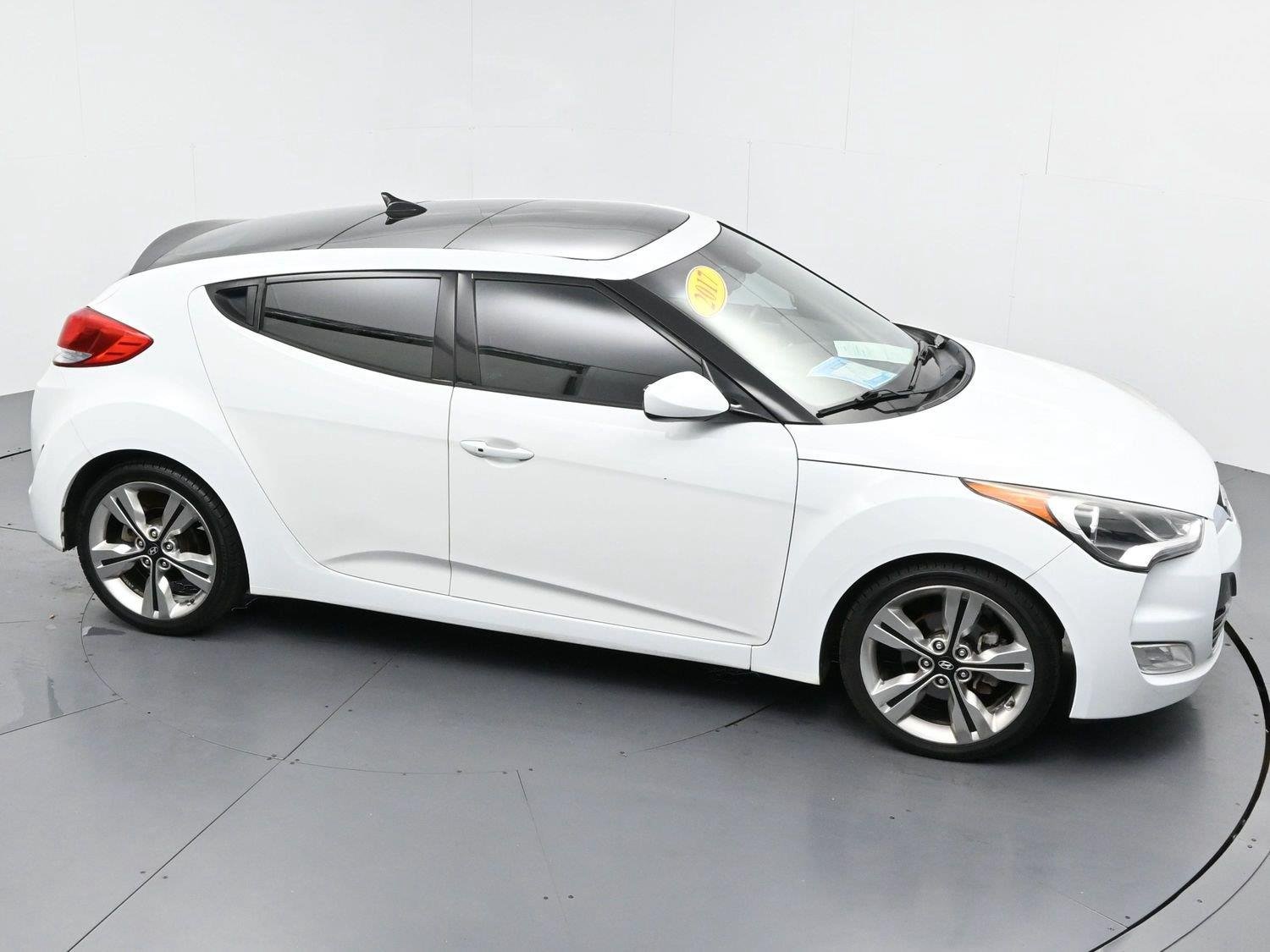 Used 2017 Century White Hyundai Value Edition image 36