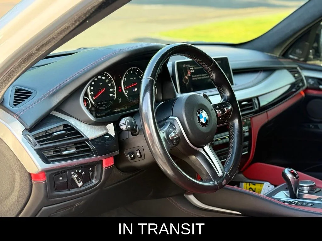 Used 2015 White BMW Base image 5