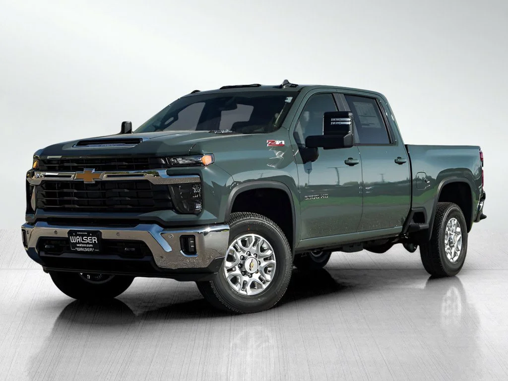 New 2026 Cypress Gray Chevrolet LT image 1