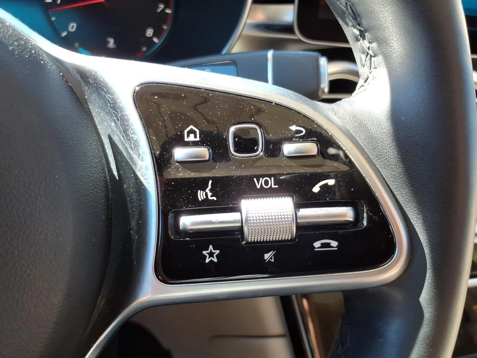 Used 2020 Polar White Mercedes-Benz GLC 300 image 16