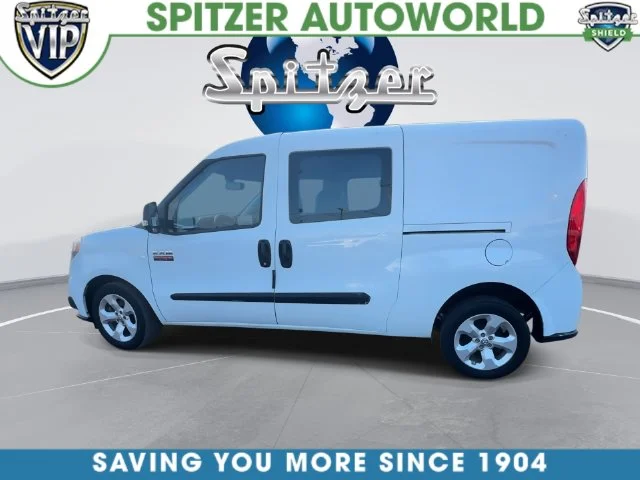Used 2022 White Ram Base image 10