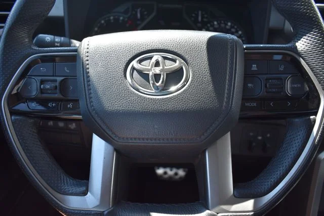 Used 2023 White Toyota SR5 image 21