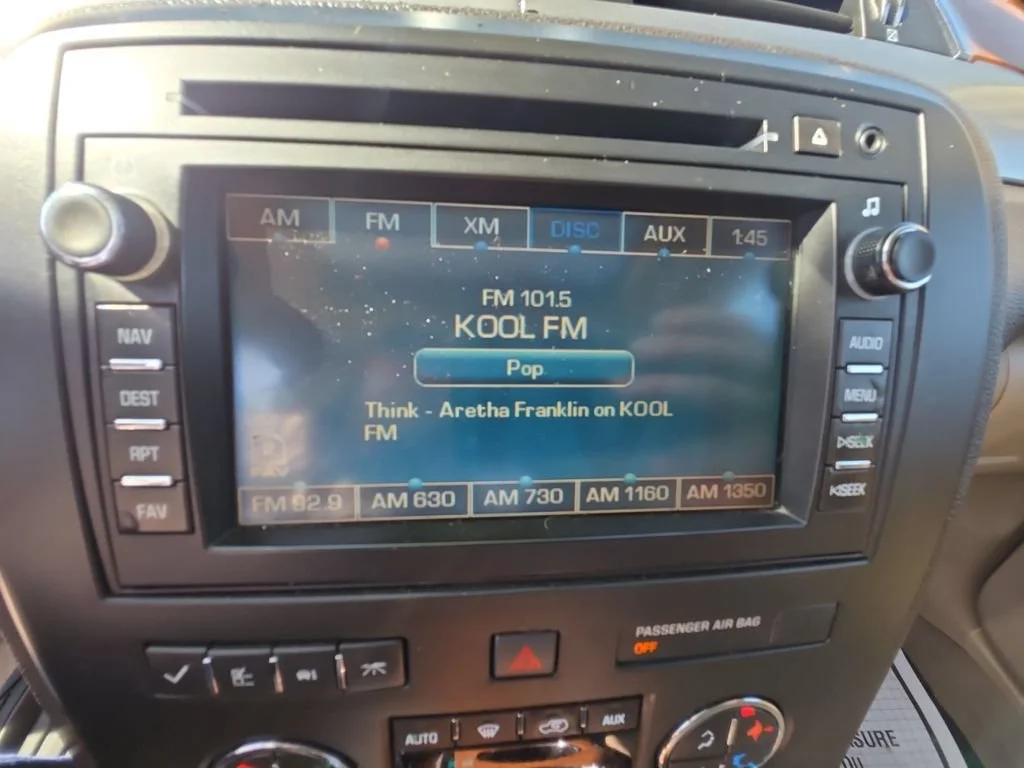 Used 2008 COCOA METALLIC Buick CXL image 21