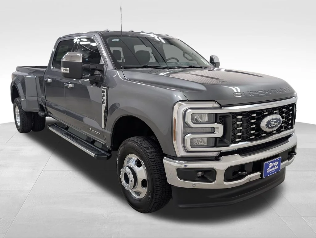 New 2026 Carbonized Gray Metallic Ford F-350® Lariat® image 26
