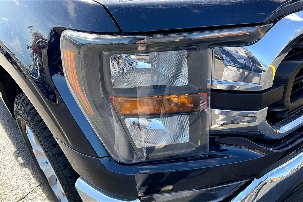 Used 2023 Blue Ford XLT image 25