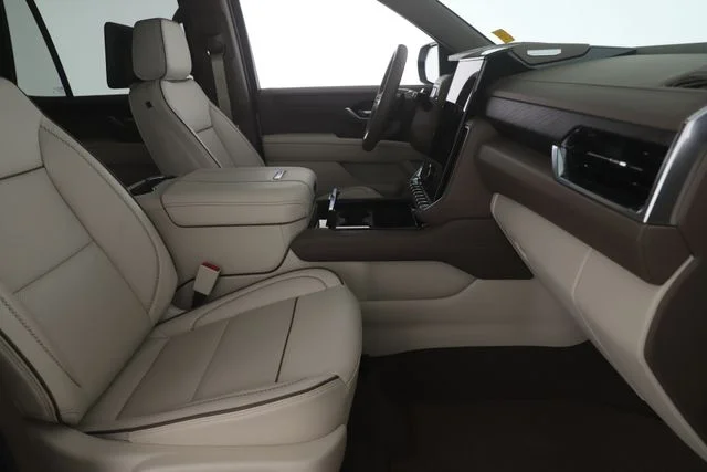 Used 2026 White GMC Denali image 38