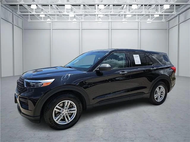 Used 2022 Agate Black Metallic Ford 4x2 image 1