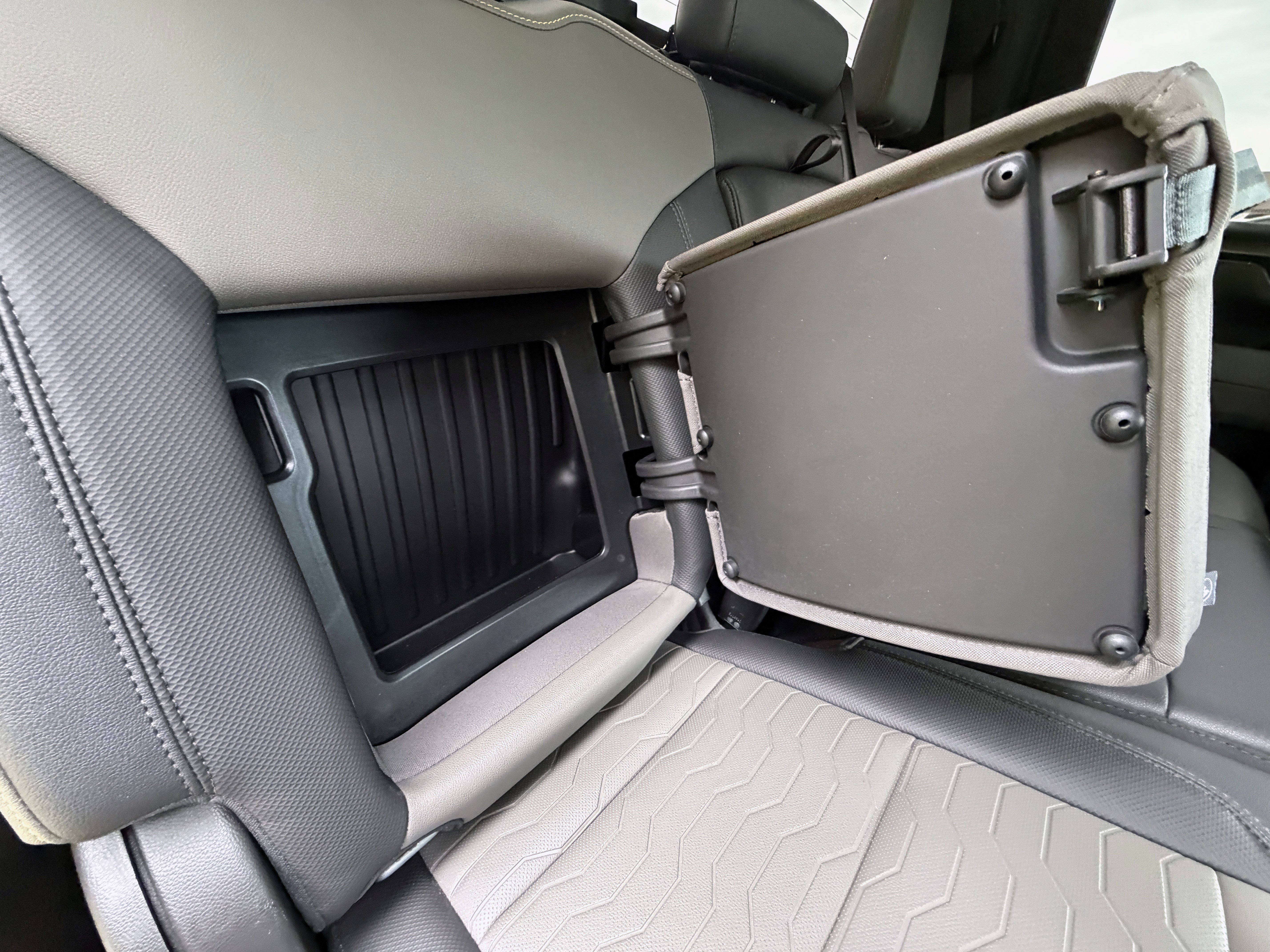 Used 2024 Sterling Gray Metallic Chevrolet ZR2 image 22
