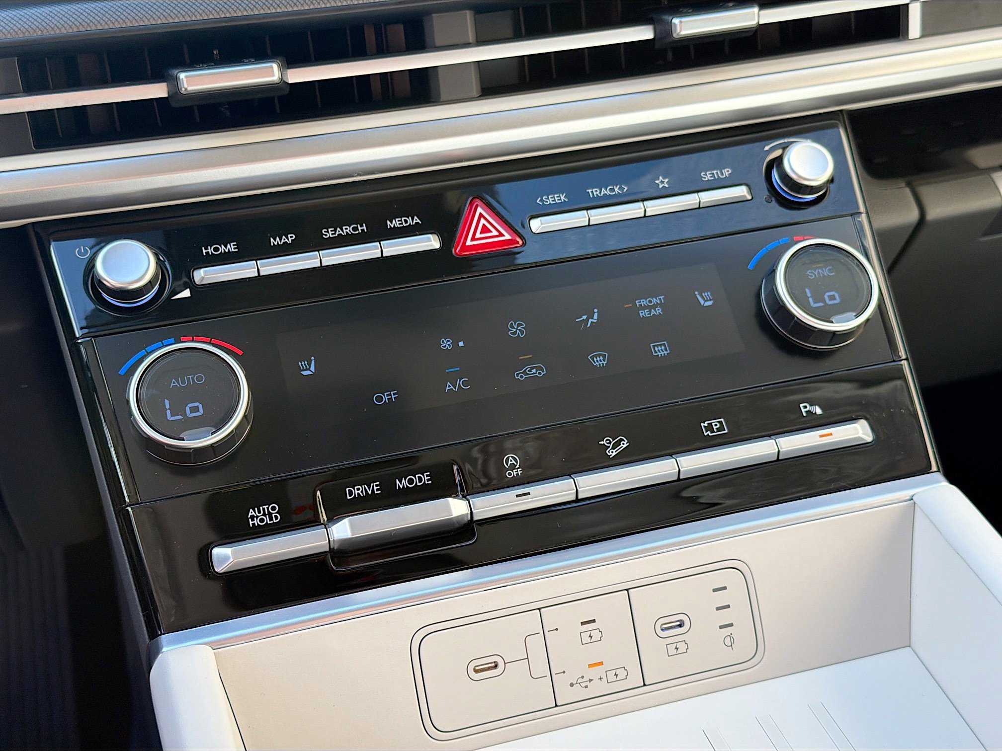 New 2026 Atlantis Blue Hyundai SEL FWD image 68