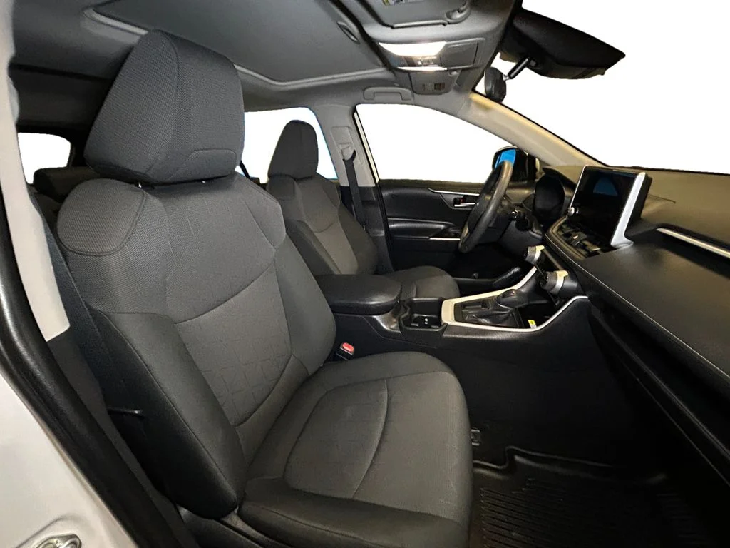 Used 2024 Ice Cap Toyota XLE image 15