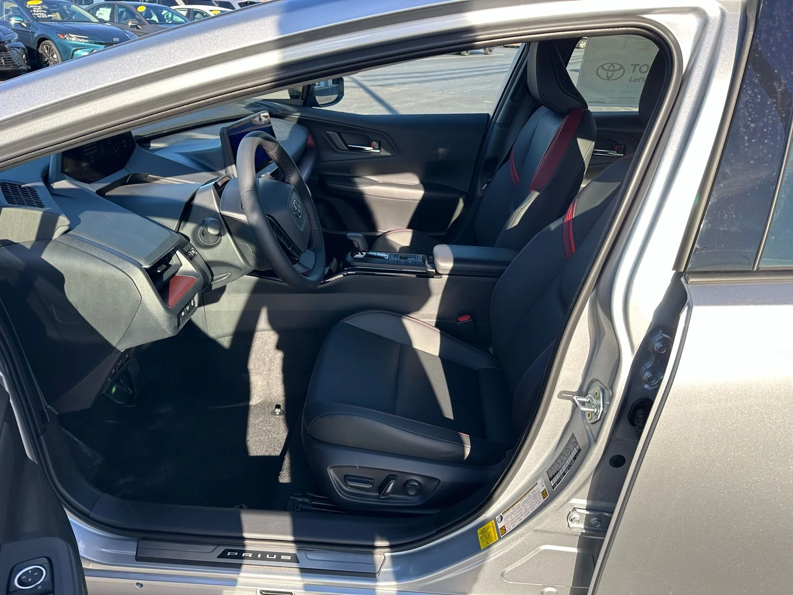2026 Toyota Prius Plug-in Hybrid XSE Premium - Photo 11