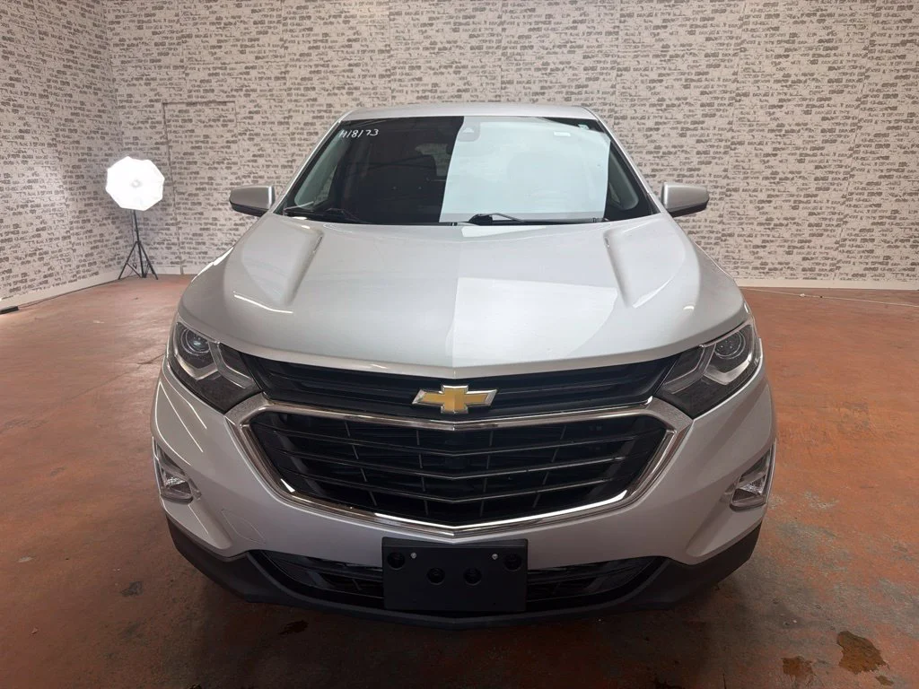 Used 2021 Silver Ice Metallic Chevrolet LT image 2