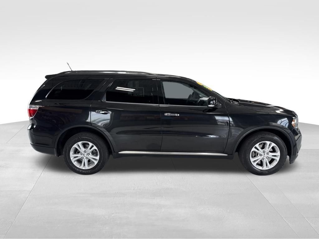 Used 2013 Black Dodge Crew image 7