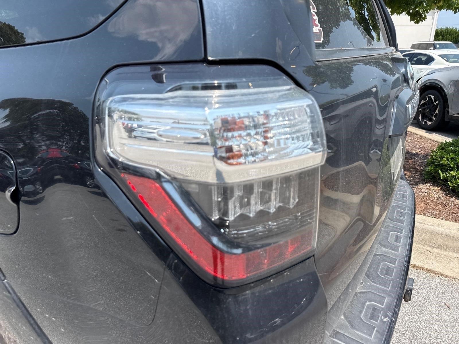 Used 2019 Midnight Black Metallic Toyota SR5 image 24