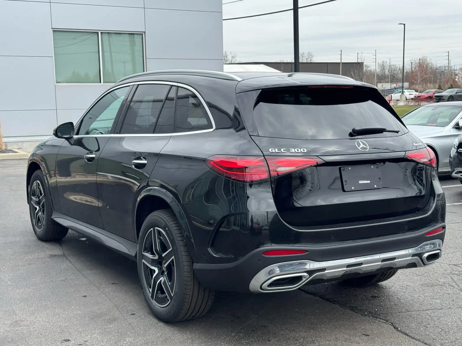 New 2026 Black Mercedes-Benz GLC 300 image 7