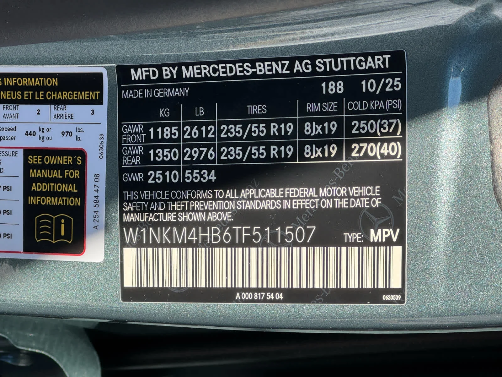 New 2026 Verde Silver Metallic Mercedes-Benz GLC 300 image 17
