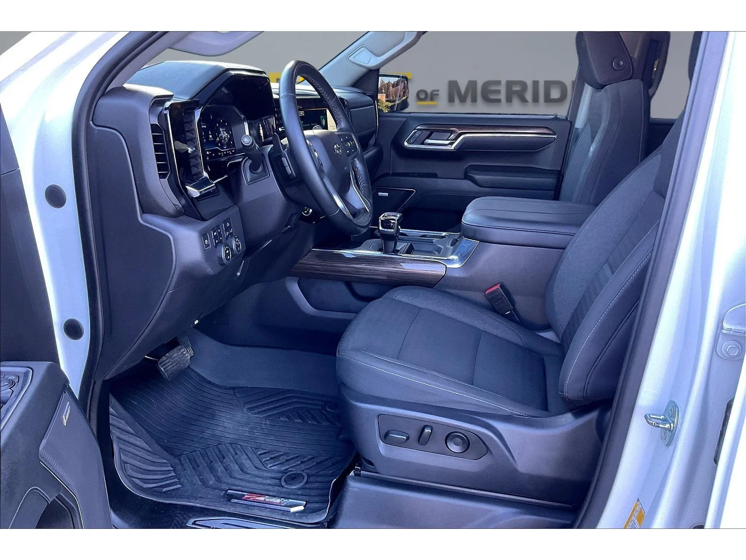 Used 2023 Summit White Chevrolet LT Trail Boss image 11
