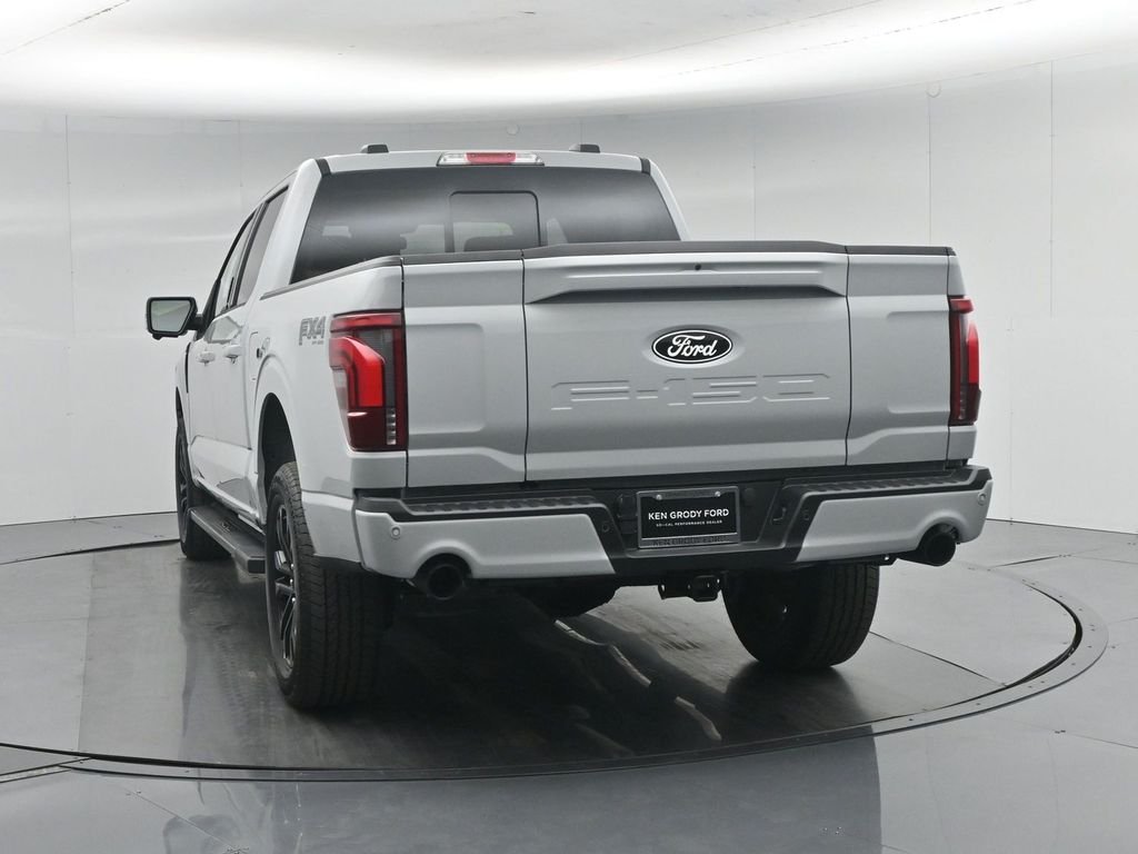 New 2026 Avalanche Ford Lariat image 30