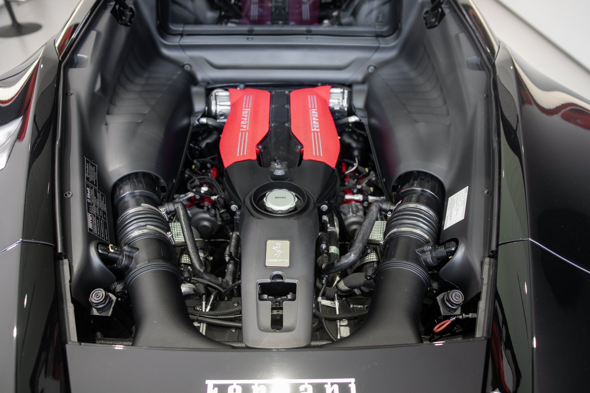 Used 2016 Nero Ferrari 2dr Cpe image 5