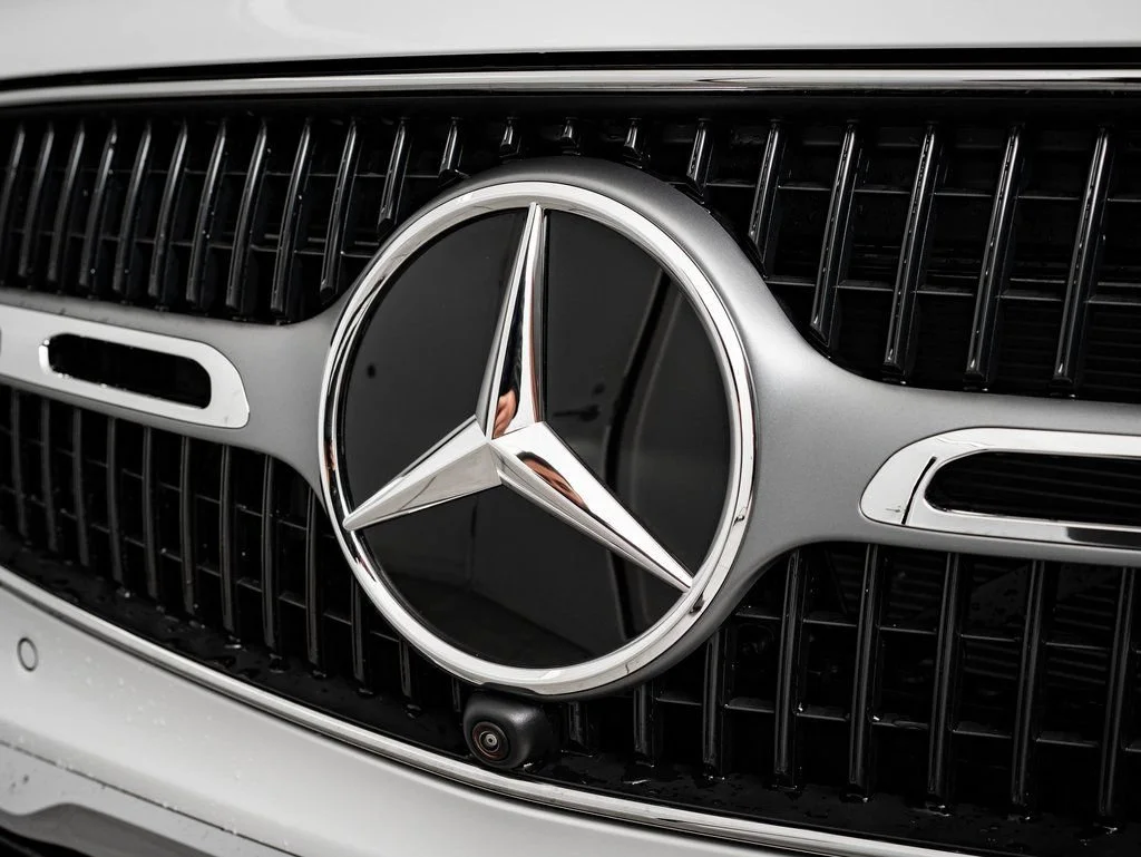 Used 2026 Polar White Mercedes-Benz GLC 300 image 3