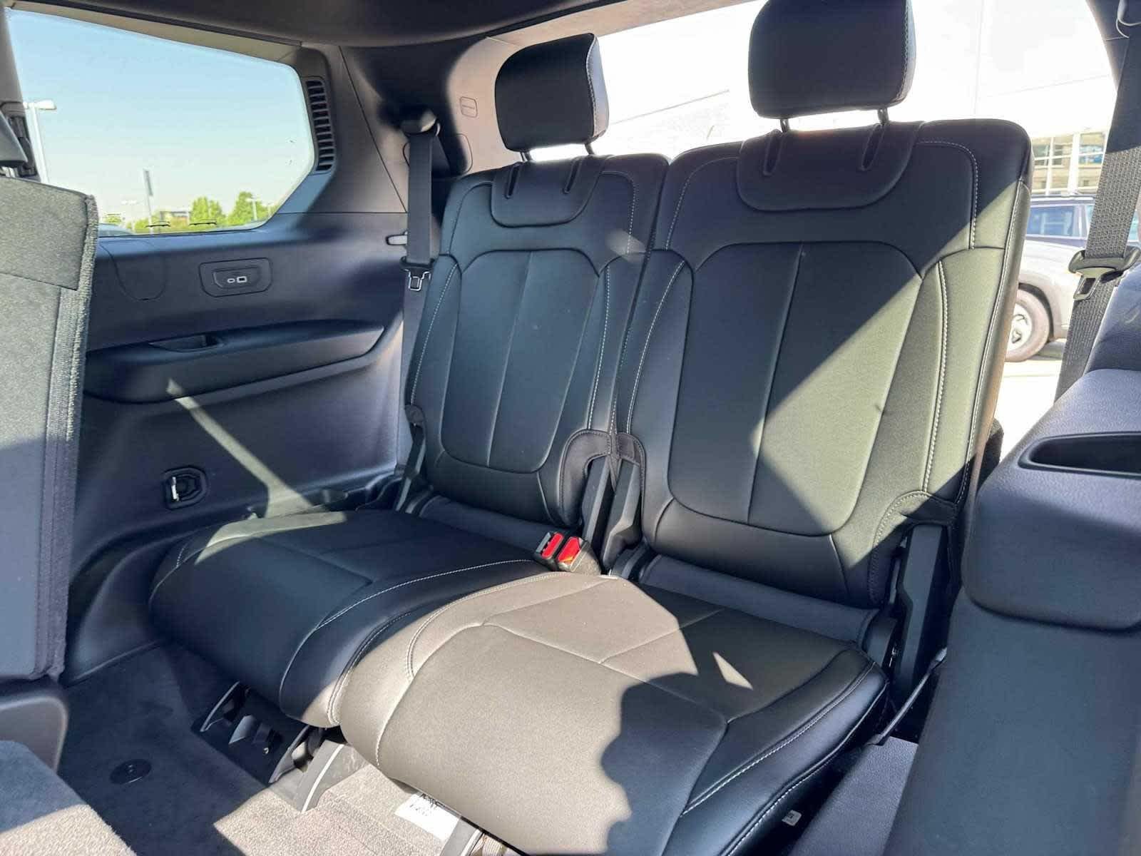 2025 Jeep Grand Cherokee L Limited - Photo 27