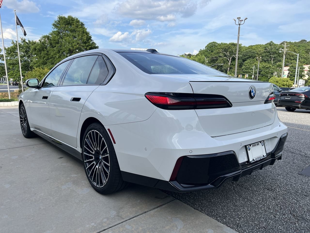 Certified Used 2025 Alpine White BMW 740i image 6