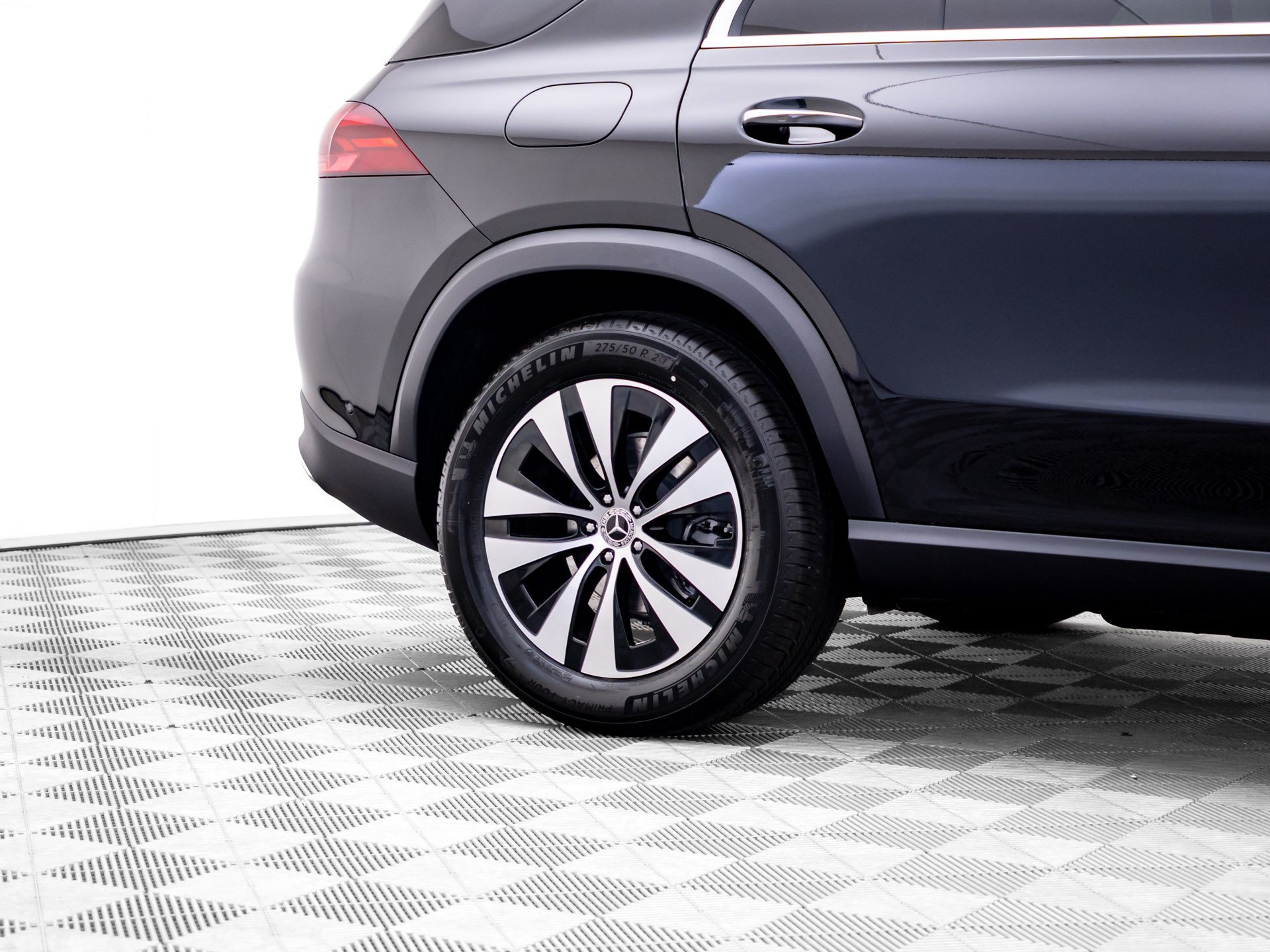 Used 2026 Black Mercedes-Benz GLE 350 image 40