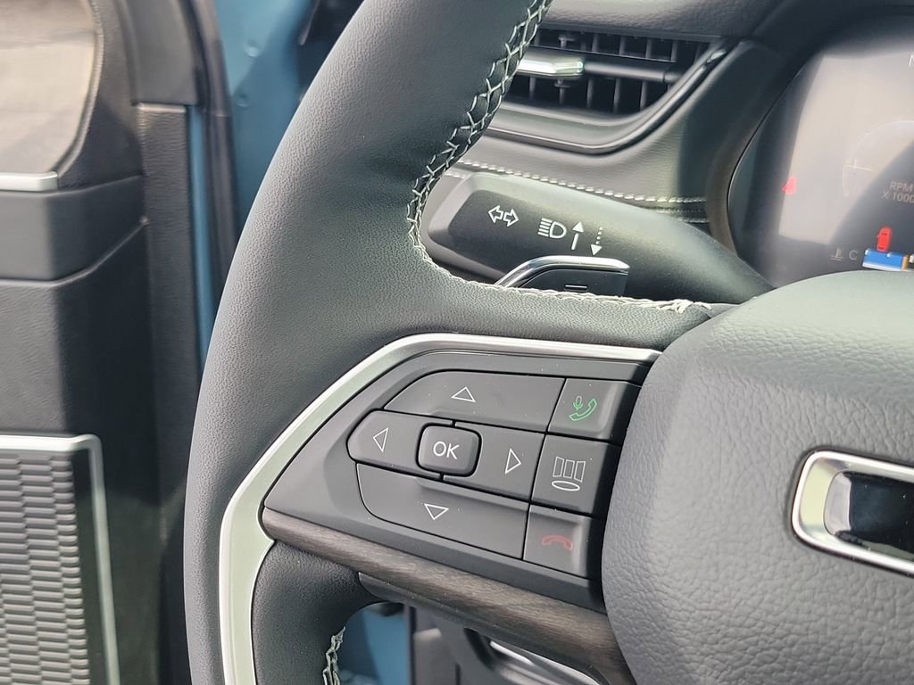 New 2026 Steel Blue Exterior Paint Jeep Limited Reserve image 24