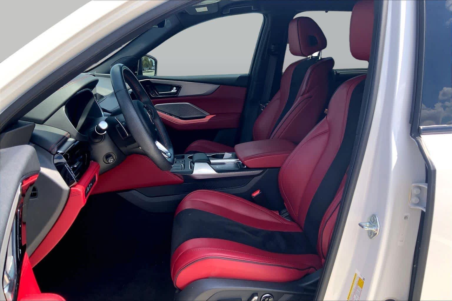 Used 2024 Platinum White Pearl Acura w/A-Spec Package image 8