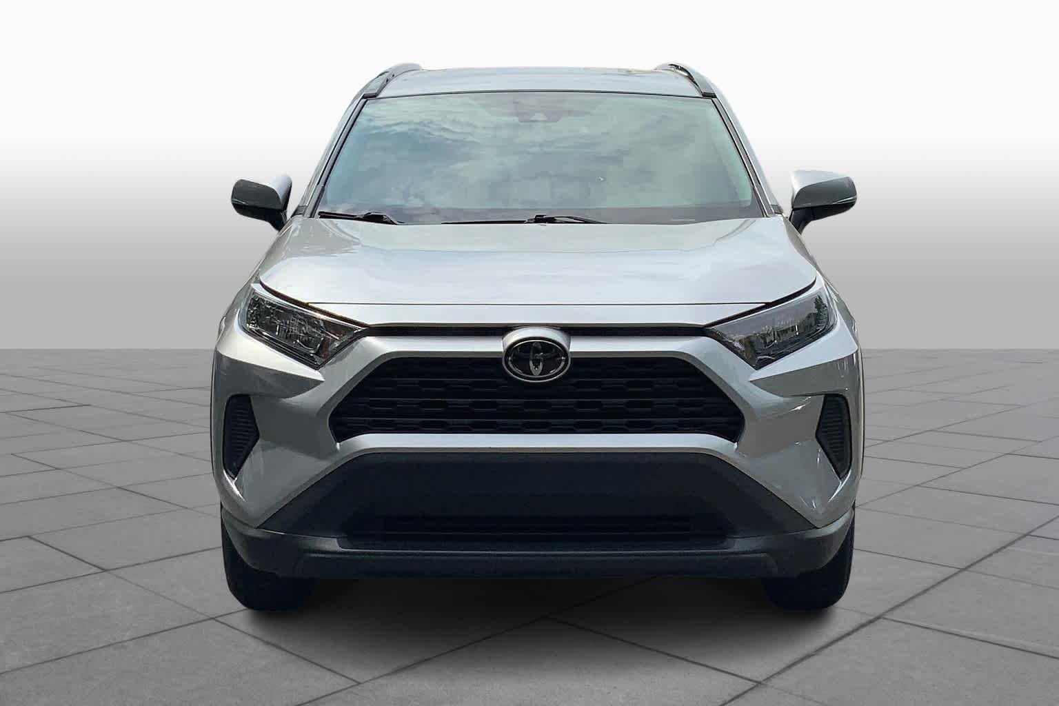 Used 2020 Silver Sky Metallic Toyota LE image 3