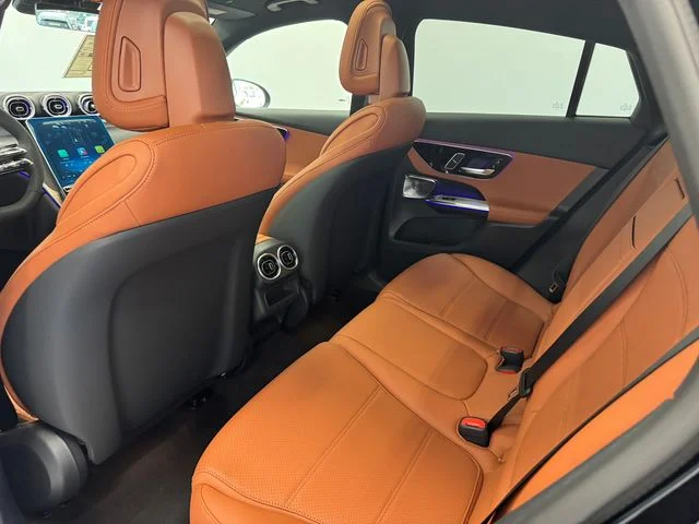 New 2027 Black Mercedes-Benz GLC 300 image 44