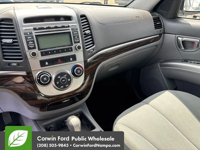 Used 2012 Frost White Pearl Hyundai  image 20