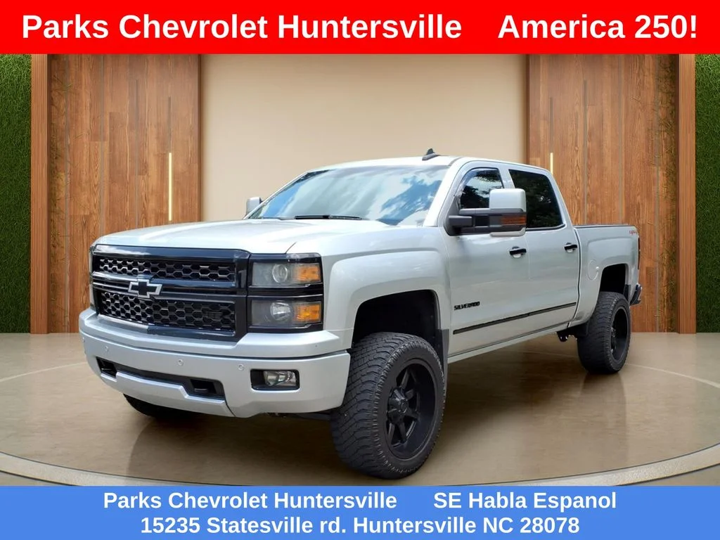 Used 2015 Silver Chevrolet LTZ image 27