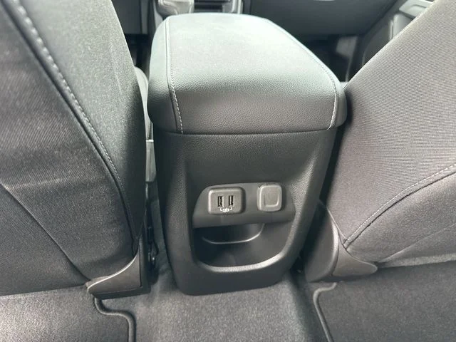 Used 2021 Gray Chevrolet LT image 17