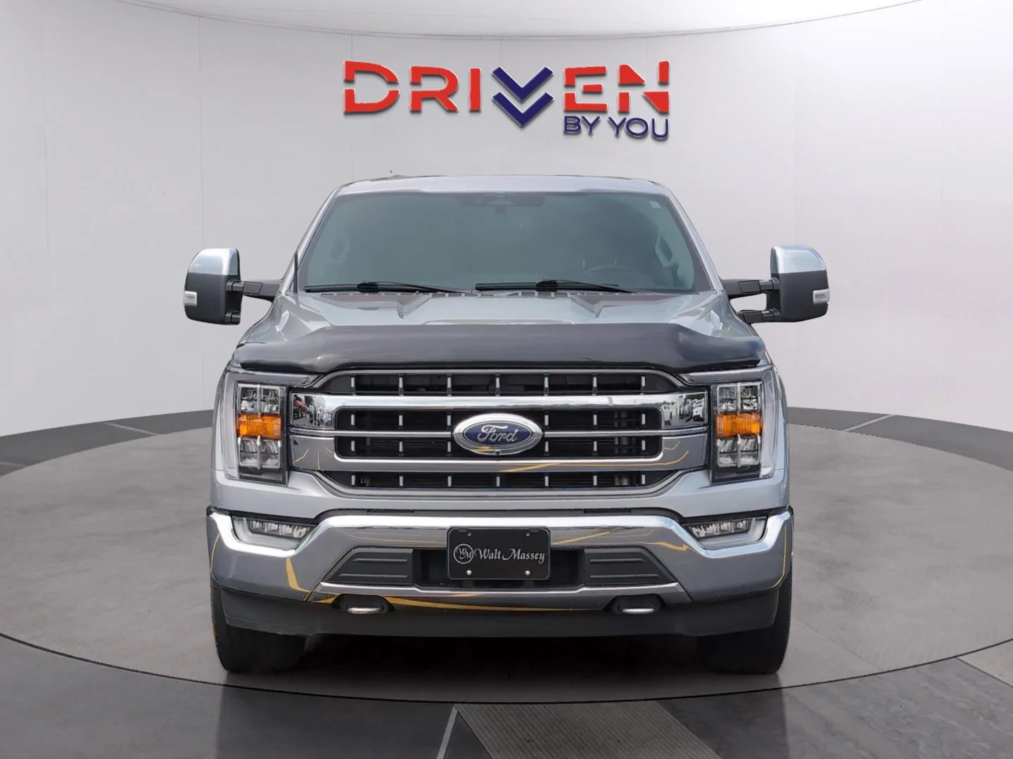 Used 2023 Iconic Silver Ford LARIAT image 8
